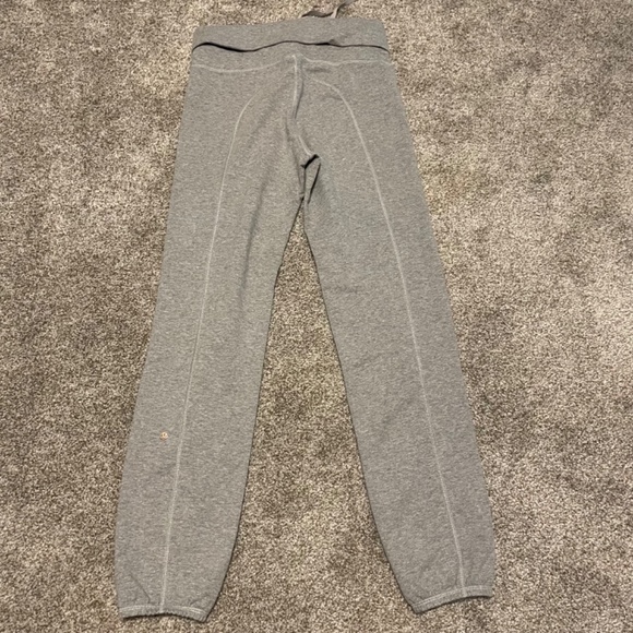 LULULEMON Women Size 6 Gray Fold Over Drawstring High Waist Jogger Lounge Pants - Picture 3 of 6